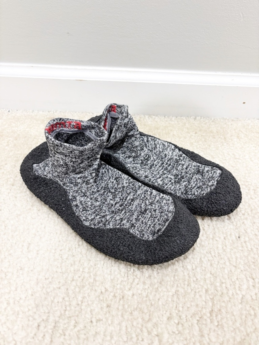 WHITIN Gray & Black Men’s Minimalist Barefoot Sock Shoes Heather Size 7